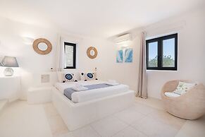 Princess I in Mykonos