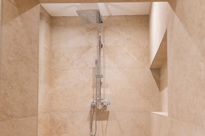 Florette Suites
