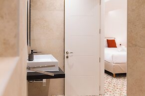 Florette Suites
