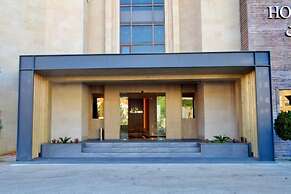 Hotel ehden