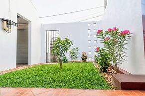 Roamer's ark villa