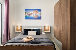 Modern Stylish 2BR With Balconies APT 1