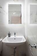 Modern Stylish 2BR With Balconies APT 1