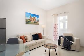 Modern Stylish 2BR With Balconies APT 1