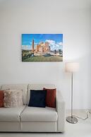 Modern Stylish 2BR With Balconies APT 1