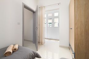 Modern Stylish 2BR With Balconies APT 1