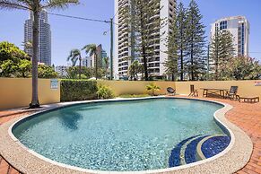 Markwell Surf · Courtyard Stay Steps from Beach
