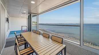Pohang Luna Ocean View Pool Villa