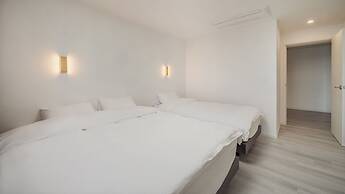 Pohang Luna Ocean View Pool Villa