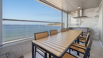 Pohang Luna Ocean View Pool Villa