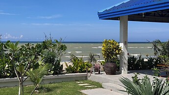 buddy's Beach House Sipalay