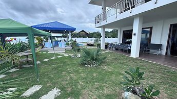 buddy's Beach House Sipalay