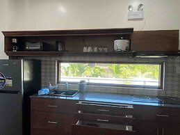 buddy's Beach House Sipalay