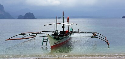 buddy's Beach House Sipalay