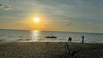 buddy's Beach House Sipalay