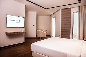 Golden Tulip Muscat The Village