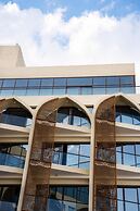 Golden Tulip Muscat The Village