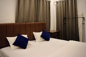 Mosaic Hostel Varanasi