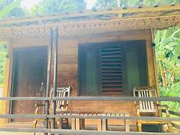 Sinharaja Pitadeniya Villa