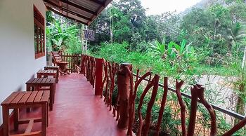 Sinharaja Pitadeniya Villa