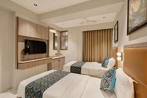 Hotel Sparsh Town