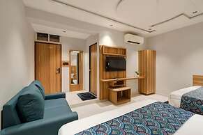 Hotel Sparsh Town