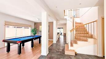 StayAU Family Haven Pet-Friendly