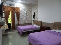 Tripletree Novon Family Hotel