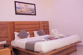 New Royal Orbit Hotel & Restro Udaipur