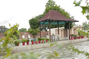 New Royal Orbit Hotel & Restro Udaipur