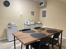Casa Alone
