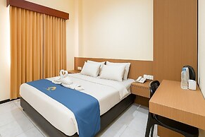 Tripletree Ciptaningati Culture Hotel