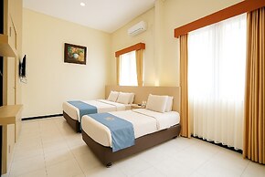 Tripletree Ciptaningati Culture Hotel