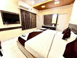 Udhayam inn