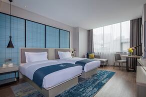 Echarm Hotel