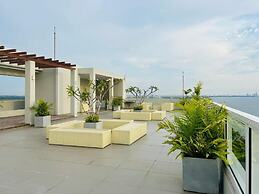 Beach Front 2 by A&A Villas