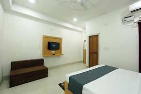 Hotel Dwarkadhish Plaza