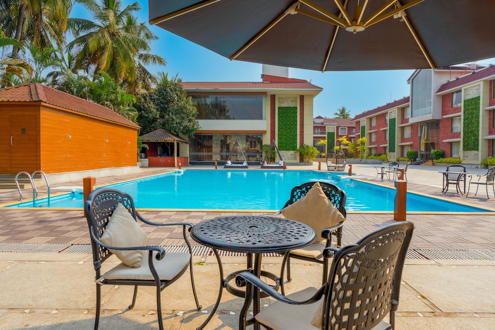 Treat Beach Resort & Spa