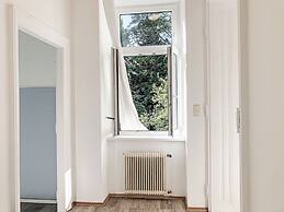 Beautiful 2BR Near AKH Ideal For Groups