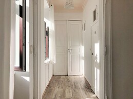 Beautiful 2BR Near AKH Ideal For Groups
