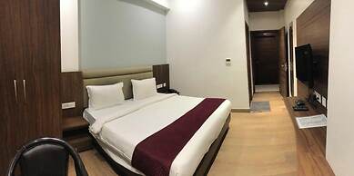 Kingston House Vibhutikhand