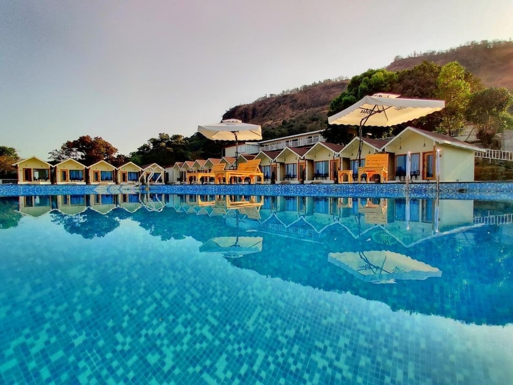 Blu Water Resort