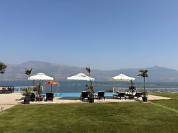 Blu Water Resort