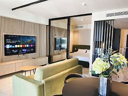 Mercury Suites