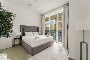 Marina Arcade - 702 2BD