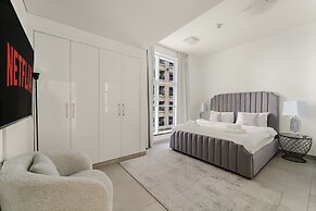 Marina Arcade - 702 2BD