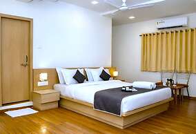 Hotel The Rivera