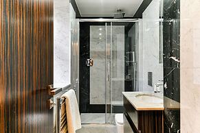 Mayfair Boutique