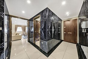 Mayfair Boutique
