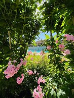 Borgo del Torchio in Manerba del Garda